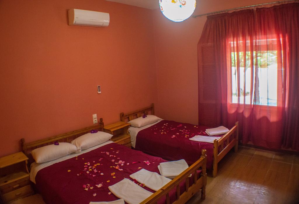 Agathi Beach House Agios Gordios  Exterior foto