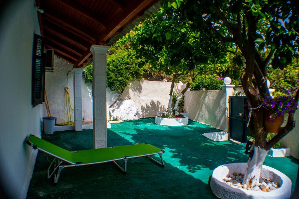 Agathi Beach House Agios Gordios  Exterior foto